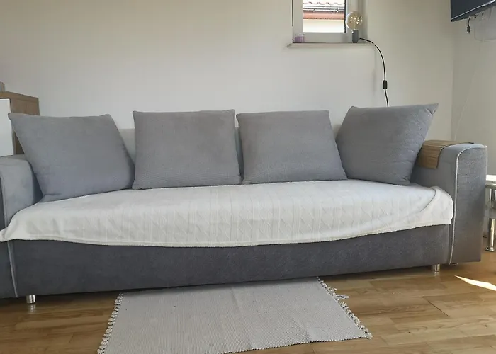 Dom Nad Jeziorem Z Prywatnym Pomostem I Linia Brzegowa *