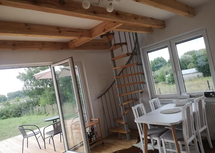 Dom Nad Jeziorem Z Prywatnym Pomostem I Linia Brzegowa